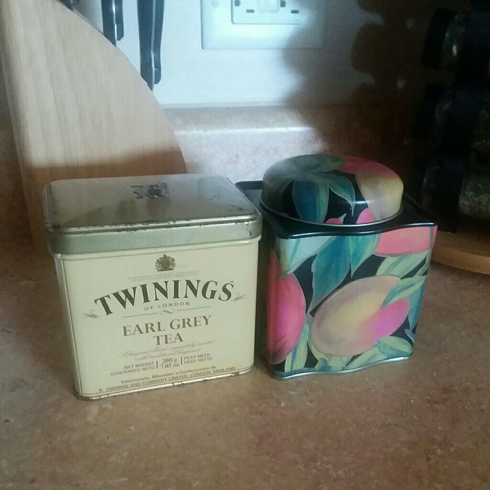 2 Tins Twinings Earl Grey Full Loose Tea Fruits